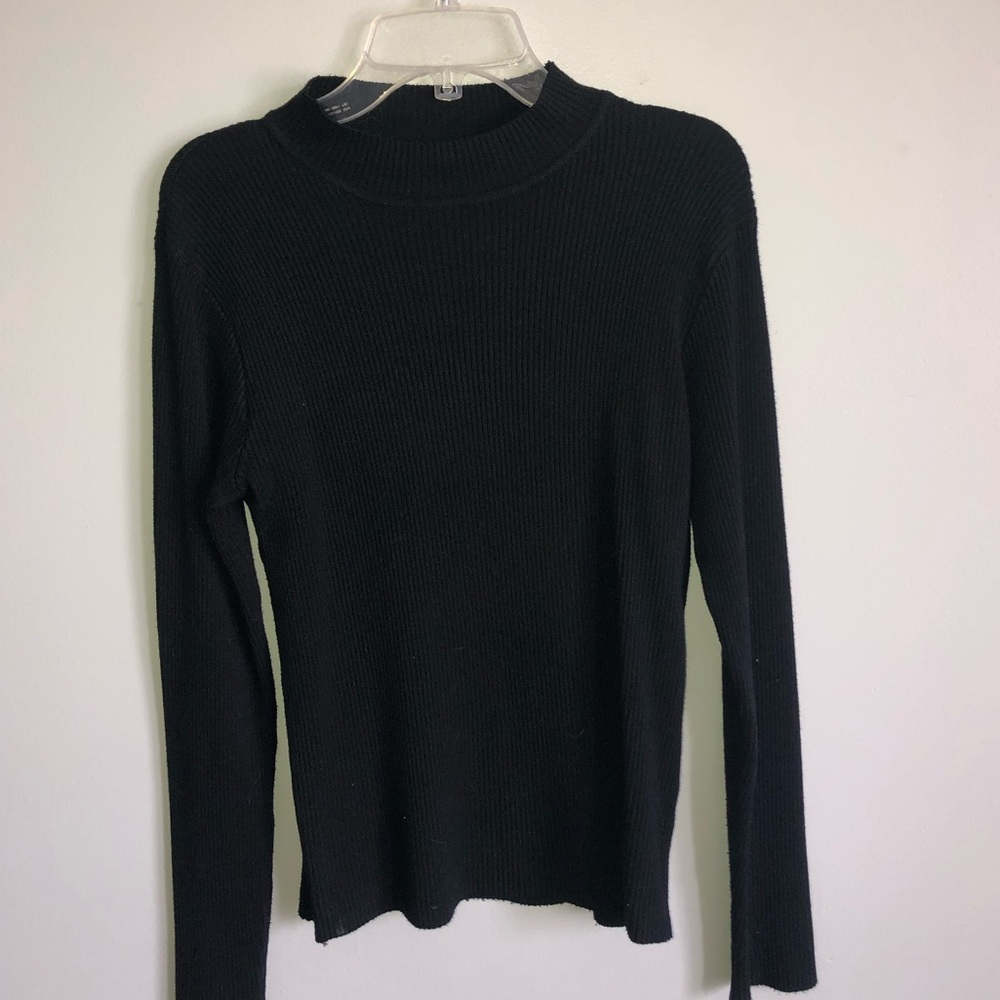 black mock neck long sleeve